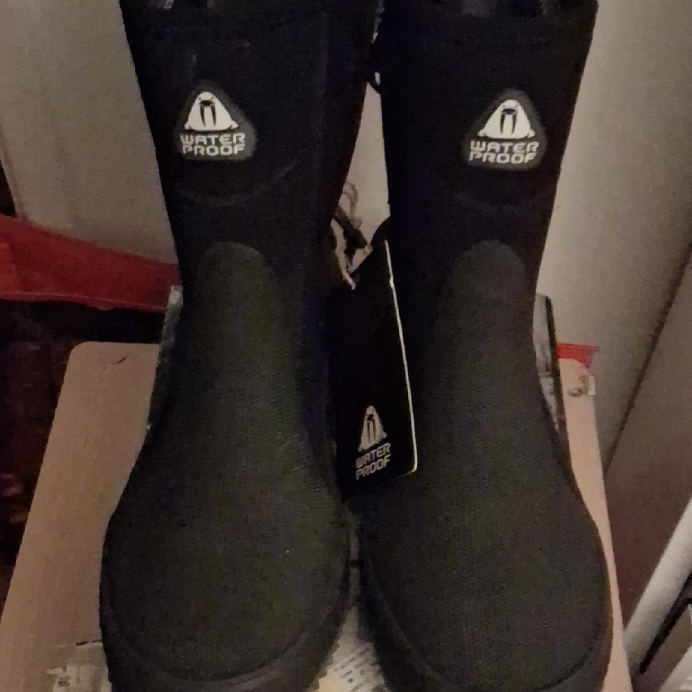 Black Waterproof Boots
